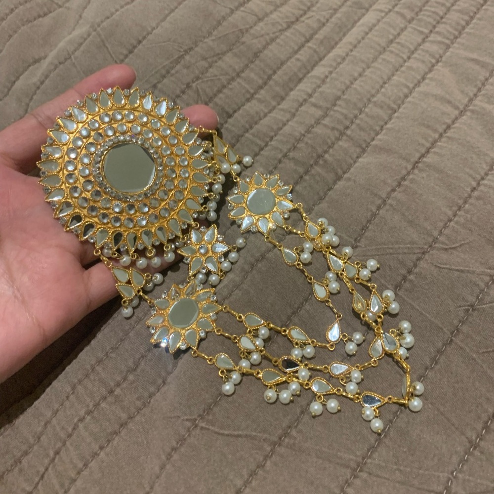 Hair clip - Picture 2 of 4